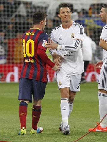 Cristiano and Messi: a constant comparison.