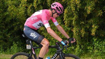 Froome on the brink of history with Giro glory all-but secure