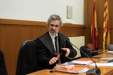El abogado de Alves, Cristóbal Martell, durante la vista de apelación por el recurso a la prisión provisional del futbolista Dani Alves.