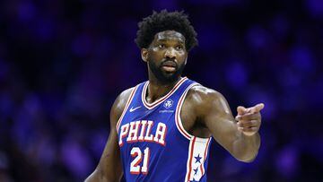 PHILADELPHIA, PENNSYLVANIA - NOVEMBER 06: Joel Embiid #21 of the Philadelphia 76ers reacts during the first quarter against the Washington Wizards at the Wells Fargo Center on November 06, 2023 in Philadelphia, Pennsylvania. NOTE TO USER: User expressly acknowledges and agrees that, by downloading and or using this photograph, User is consenting to the terms and conditions of the Getty Images License Agreement.   Tim Nwachukwu/Getty Images/AFP (Photo by Tim Nwachukwu / GETTY IMAGES NORTH AMERICA / Getty Images via AFP)
