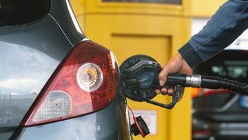 Average price of gas in US nears $5