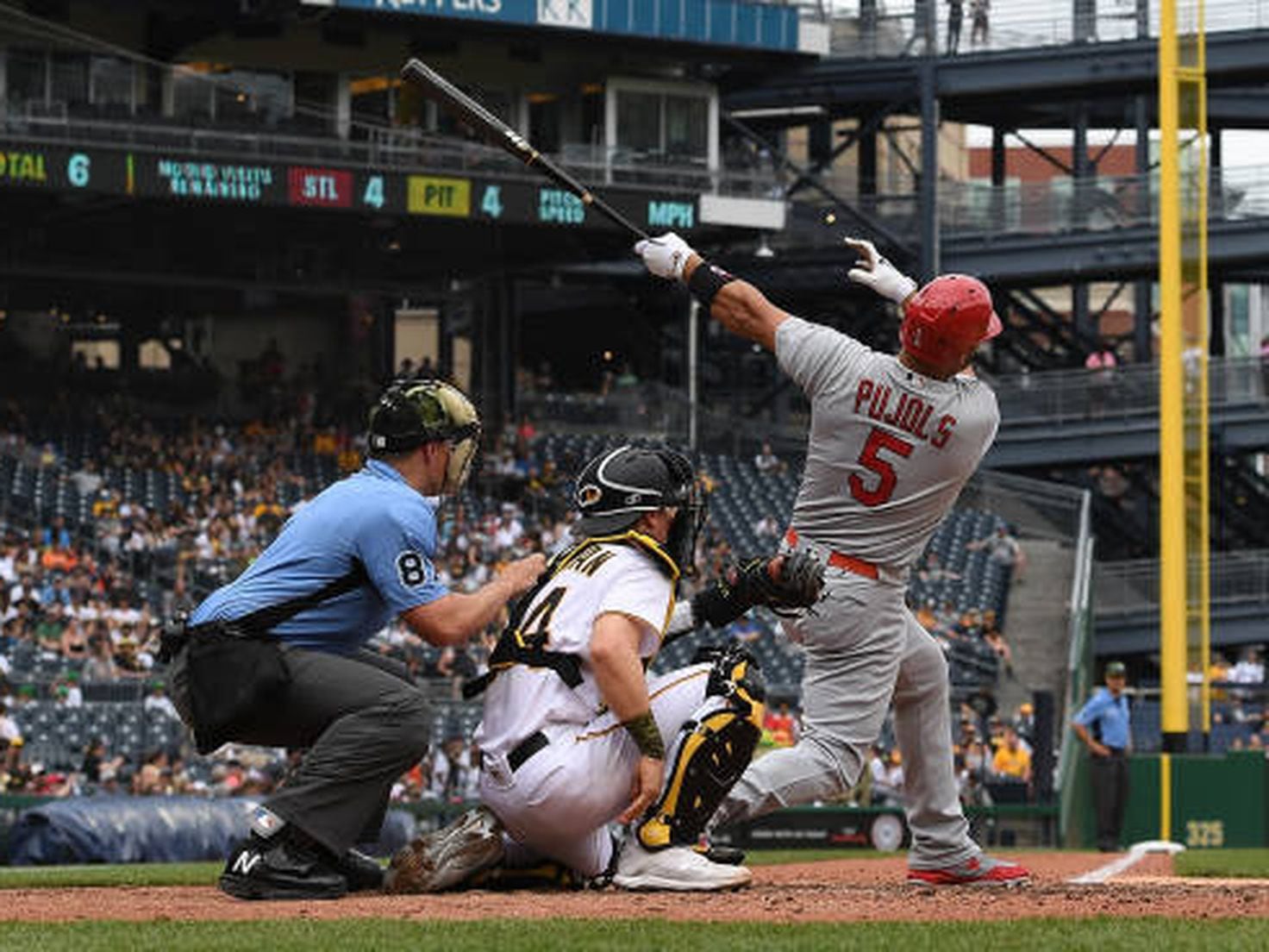 Dodgers' Albert Pujols faces his beloved Cardinals in MLB playoffs