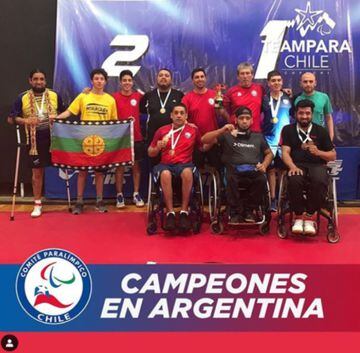 El equipo paralímpico de Chile logró cinco medallas (2 oros, 1 plata y 2 bronces) en la Copa Tango que se desarrolló en Buenos Aires. Una bandera mapuche apareció en el festejo.

