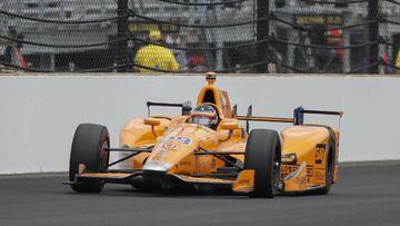 Indy 500: Alonso y Serviá abandonan; gana Sato