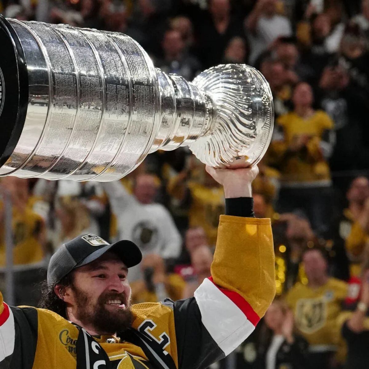 Stanley Cup Champions Mega Post: Pictures, Videos, Parade Info