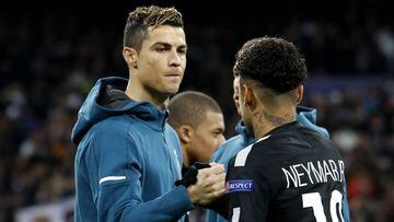 Cristiano Ronaldo y Neymar en un partido entre Real Madrid y PSG