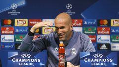 Zinedine Zidane, en la rueda de prensa previa al Real Madrid-Borussia Dortmund.