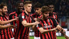 Jugadores del Milan celebrando un gol ante Bologna por Serie A.
