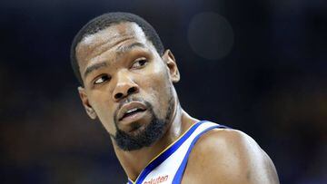 When will the Kevin Durant trade happen? Why is it taking so long?