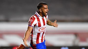 Chivas rescue a point in Querétaro on matchday nine