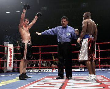 Joe Calzaghe's finest moment came in a dominant display by the WBO light middleweight champion -- on his return from a broken hand -- for the IBF title against hot American favourite Jeff Lacy in a 2006 bout that was tagged 'Judgement Day'.  Calzaghe, the
