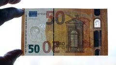 El nuevo billete de 50 euros de la serie Europa con el que se dificulta su falsificaci&oacute;n.