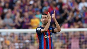 Camp Nou pays tribute to Busquets and Alba