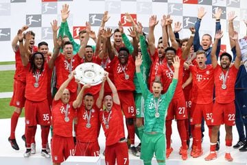 En la Bundesliga, el cuadro más valioso es el campeón, Bayern Múnich con 722 millones, Lewandowski es su jugador de mayor peso con costo de 70 millones.