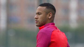 Neymar, en un entrenamiento del Barcelona.