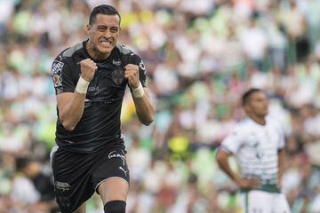 El delantero del Monterrey, que esta temporada suma cinco goles en la Liga MX, tuvo una mejora de 500 mil dólares. Según el sitio Transfermarkt, pasó de tener un valor de 5 mde en julio de 2017 a 5.5 mde en abril de 2018. 