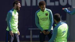 Messi y Neymar en el entrenamiento. 