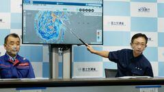 A director of the Japan Meteorological Agency's Forecast Division holds a press conference on Typhoon Nanmadol in Tokyo on September 18, 2022. - Japan OUT (Photo by JIJI PRESS / AFP) / Japan OUT (Photo by STR/JIJI PRESS/AFP via Getty Images)