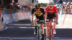 Kruijswijk abandona el Giro por problemas estomacales
