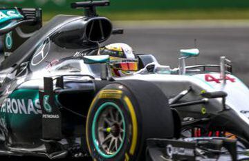 SUKI01. Monza (Italy), 04/09/2016.- British Formula One driver Lewis Hamilton of Mercedes AMG GP in action during the 2016 Formula One Grand Prix of Italy at the Formula One circuit in Monza, Italy, 04 September 2016.