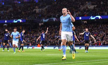  Manchester City's Erling Braut Haaland celebrates 