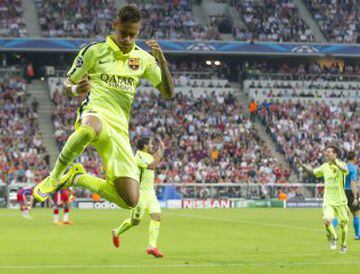 2. Neymar es el segundo del ranking. 36.5 millones de euros al año recibe en Barcelona.