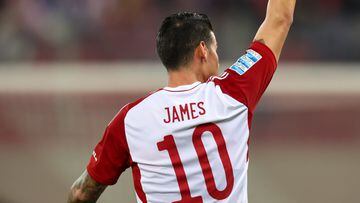 James Rodríguez celebrando un gol con Olympiacos ante Asteras Tripolis por la Liga Griega.
