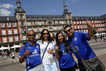 Leicester City fans in Plaza Mayor, Madrid. 