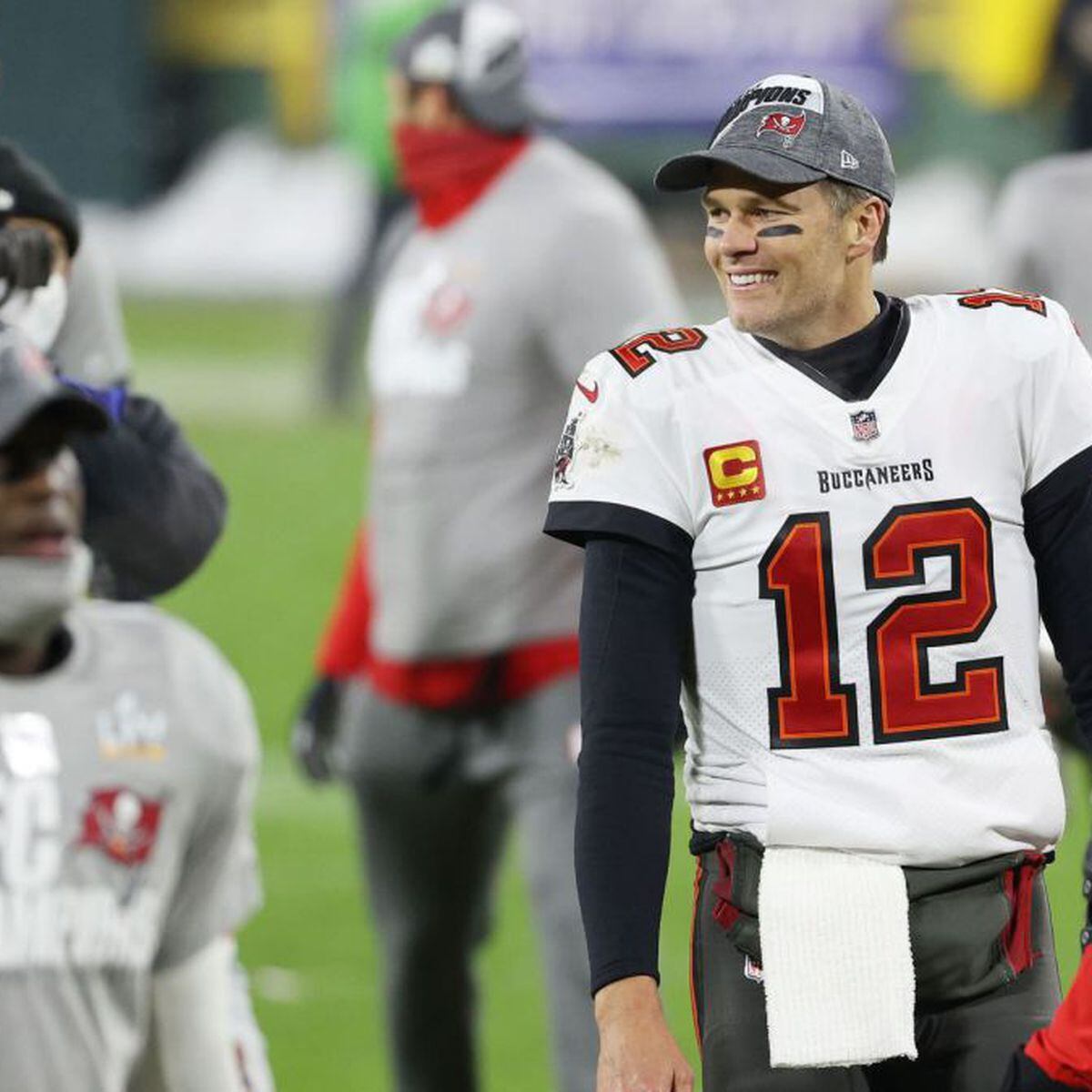 Tom Brady May Give Bucs Another Gift: Signing An