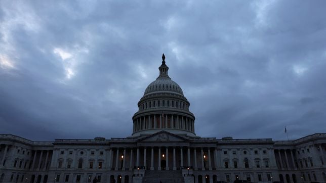 When is the debt ceiling deadline? What could happen if the debt ceiling isn’t raised?