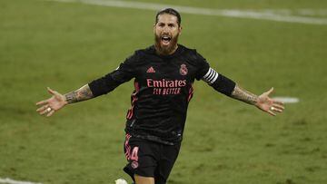 Sergio Ramos celebrates after scoring a late penalty against Real Betis. 