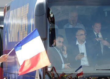 Soccer Football - World Cup - The France team return from the World Cup in Russia - Charles de Gaulle Airport, Paris, France - July 16, 2018 France's coach Didier Deschamps on team bus after arriving back from Russia