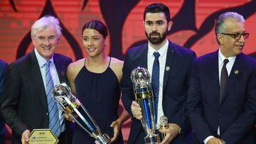 Asian Football Confederation Women&#039;s Player of the Year Samantha Kerr (2nd L) of Australia and Sky Blue FC, and Men&#039;s Player of the Year Omar Khrbin (2nd R) of Syria and Al-Hilal stand on the stage after receiving their awards at the AFC Annual 