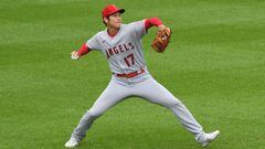 DETROIT, MI - AUGUST 21:  Shohei Ohtani #17 of the Los Angeles Angels
