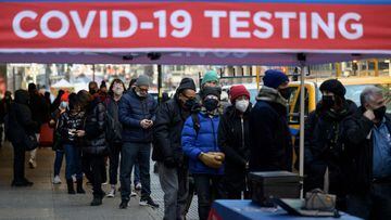 People wait in line to receive a Covid-19 test on January 4, 2022, in New York.