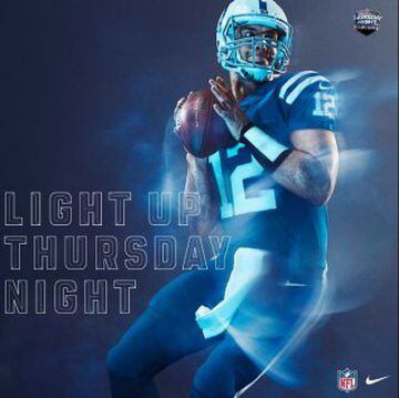 Los brillantes uniformes de la NFL para los jueves por la noche