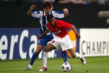 En la temporada 2003-04 llegaron a la gran final tras eliminar a Chelsea, pero en el partido por el campeonato cayeron por 3 a 0 ante Porto.