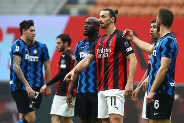 Este domingo AC Milan e Inter de Milan se enfrentaron en duelo correspondiente a la Serie A de Italia.
