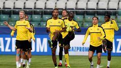 El Dortmund, ejercit&aacute;ndose en Varsovia. Aubameyang volver&aacute; a ser su referente ofensivo.