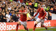NOTTINGHAM, ENGLAND - MAY 17: Brennan Johnson of Nottingham Forest celebrates after scoring their side&#039;s first goal with James Garner during the Sky Bet Championship Play-Off Semi Final 1st Leg match between Nottingham Forest and Sheffield United at 