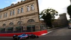 Alpine's Spanish driver Fernando Alonso steers his car during the second practice session ahead of the Formula One Azerbaijan Grand Prix at the Baku City Circuit in Baku on June 10, 2022. (Photo by OZAN KOSE / AFP)
