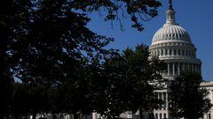 The US Senate is back in session facing a new budget battle that could end in a government shutdown if the House and Senate fail to agree on spending bills.
