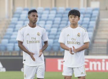 Rodrygo pictured with Kubo, another young star who joined Madrid in the summer but who quickly left on loan.