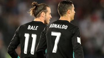 Los jugadores del Real Madrid, Gareth Bale y Cristiano Ronaldo, durante un partido.