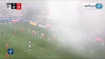 ¡Era el primer gol de la nueva Bundesliga y nadie lo vio por el humo!