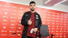 Jesús ‘Tecatito’ Corona makes Sevilla debut
