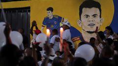 People attend a candlelight vigil demanding the release of the father of Liverpool F.C.'s forward Luis Diaz after he was kidnapped, in Barrancas, Colombia October 31, 2023. REUTERS/Yelver Florez NO RESALES. NO ARCHIVES