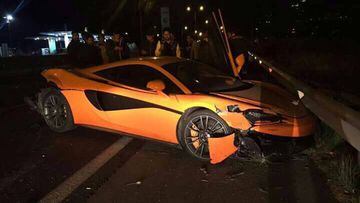 Así quedó el McLaren de Marcelo Ríos tras su accidente