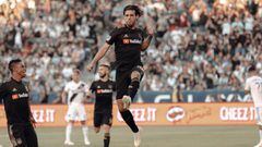 El delantero ex de la Real Sociedad, Carlos Vela, est&aacute; a punto de ser el mexicano con m&aacute;s anotaciones en la MLS. &#039;Cubo&#039; Torres quedar&iacute;a en segundo lugar.