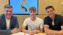 C&eacute;sar Palacios ha firmado su nuevo contrato con el Madrid.